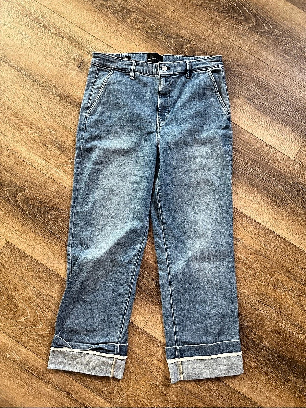 White House Black Market Extra High-Rise Cuffed Relaxed Straight Jean Jeans Blue